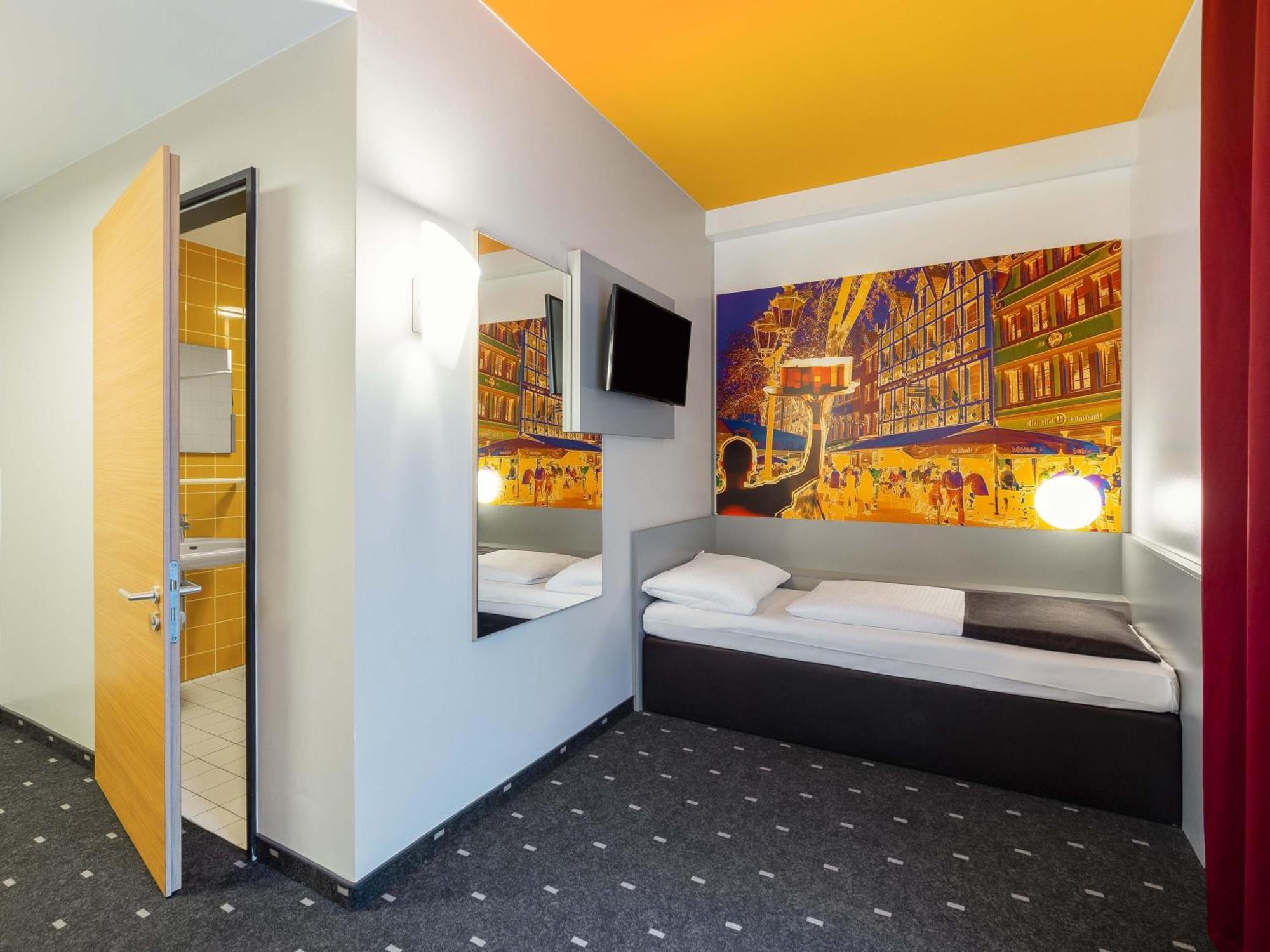 Hotel Duesseldorf-city 3*